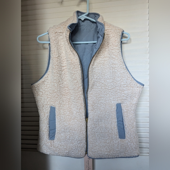 Reversible Sherpa Vest - Baby Blue Light Blush size M/S - Picture 6 of 12